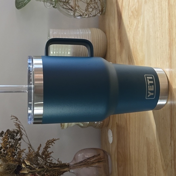 YETI Agave Teal Tumbler with Handle 35 Oz - Picture 1 of 7